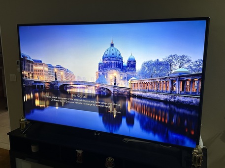 Riyadh, Electronics, SAR 2000,  LG 4K UHD Smart TV (75UN7180PVC)