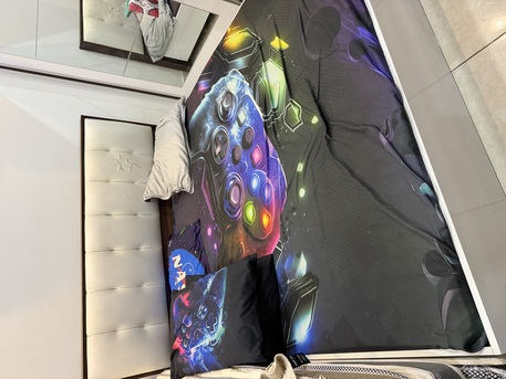 Riyadh, Furniture, SAR 800,  Urgent Sale Bedset Almost New
