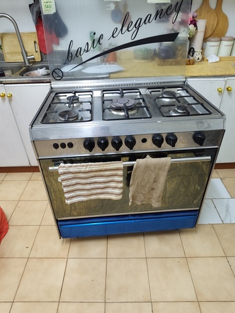 Olaya, Appliances, SAR 700,  Cooking Range 5 Burner With Grill
