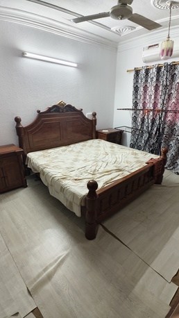 Al Khalidiyah, Furniture, SAR 550,  Bed And Cabinet