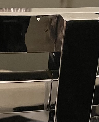 Manama, Furniture, BHD 60,  Modern Mirrored Coffee Table &ndash; Luxury Look