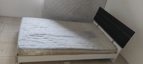 Bilad Al Qadeem, Appliances, BHD 10,  Double Cot & Bed , Wardrobe , Table