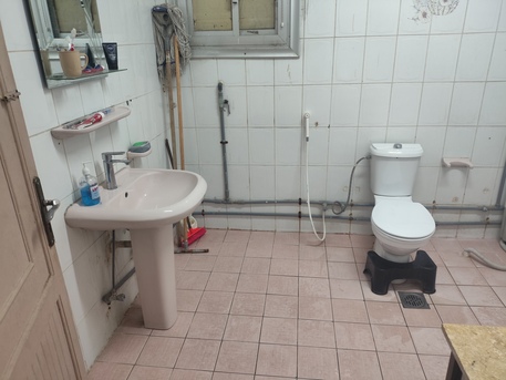 Jeddah, Rooms for Rent, SAR 800/month,  Fully Furnished Big Room For Executive Bachelor On Ground Floor
