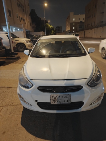 Riyadh, Vehicles, Cars & Trucks , SAR 17000,  Hyundai Accent,  2016,  Automatic,  289990 KM,