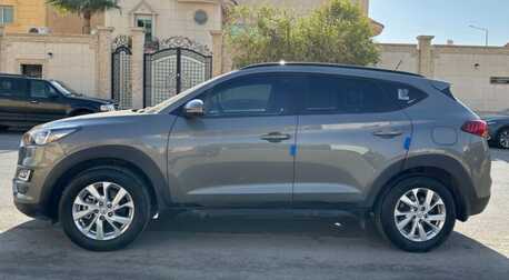 Mughrizat, Vehicles, Cars & Trucks , SAR 64000,  Hyundai Tucson,  2021,  Automatic,  62000 KM,   - Family Car 62000KM Panoramic Sunroof, 360 Camera