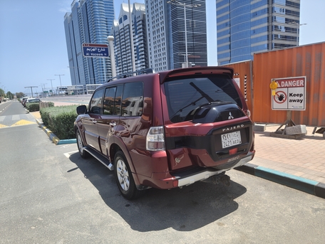 Riyadh, Vehicles, Cars & Trucks , SAR 50000,  Mitsubishi Pajero,  2018,  Automatic,  170000 KM,