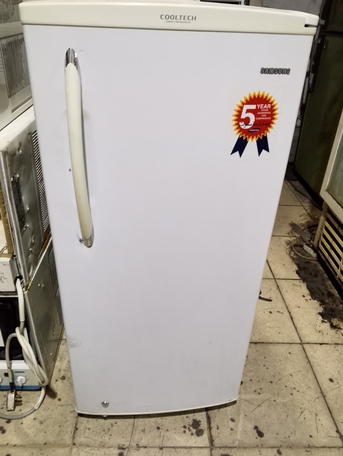 Al Khobar Al Shamalia, Air Conditioners, SAR 350,  Samsung Small Saiz Fridge