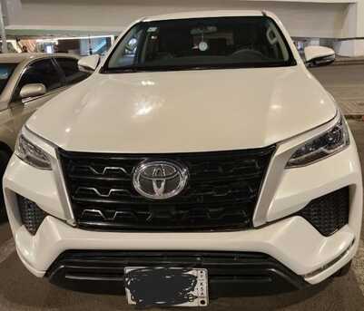 Madinah, Vehicles, Cars & Trucks , SAR 90000,  FORTUNER,  2022,  Automatic,  89000 KM,   4 CLYINDER 4X 4