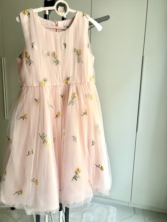 Al Rakah Al Janubiyah, Clothing & Accessories, SAR 55,  Kids New Light Pink Midi Dress (10 Years )