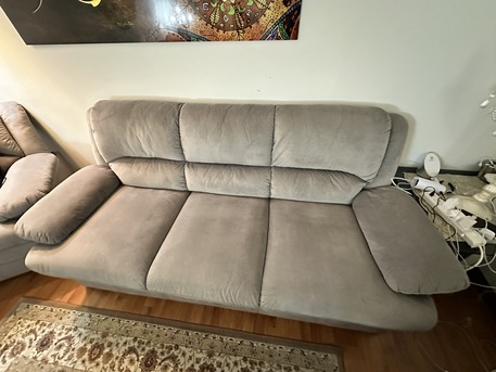 Dhahran, Furniture, SAR 2000,  Gray Comfortable Sofa In 3+2+1 Seater