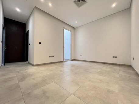 Kuwait City, Apartments, Flats, Houses & Villas, KWD 1150/month,  3 BR,  Rawda, Lovely, Unfurnished Three Bedroom Floor W/terrace