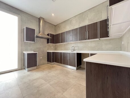 Kuwait City, Apartments, Flats, Houses & Villas, KWD 1150/month,  3 BR,  Rawda, Lovely, Unfurnished Three Bedroom Floor W/terrace