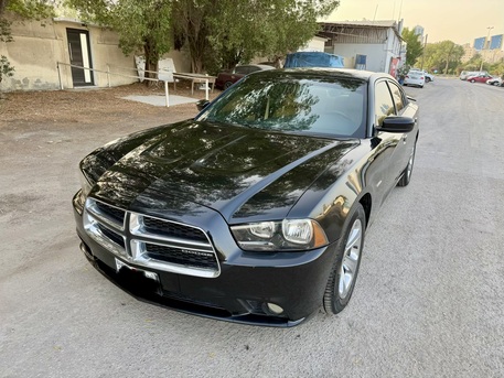Muharraq, Vehicles, Cars & Trucks , BHD 2450,  Dodge Charger,  2012,  Automatic,  185 KM,   SXT Plus Fully Loaded