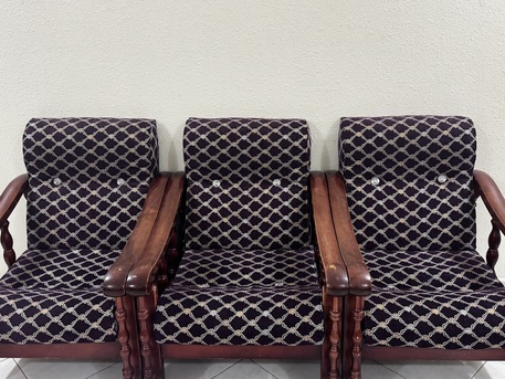 Al Rakah Al Shamaliyah, Furniture, SAR 1500,  Elegant Wooden Sofa Set &ndash; 7 Seater (3+1+1+1+1) &ndash; Well Maintained