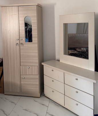Riyadh, Free Items, SAR 300,  Wooden Wardrobe And Dresser Set