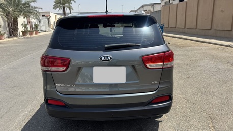 Al Rehab, Vehicles, Cars & Trucks , SAR 42000,  Kia Sorento,  2016,  Automatic,  240000 KM,   Model  And 7 Seater In Amazing Condition