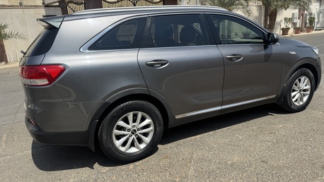 Al Rehab, Vehicles, Cars & Trucks , SAR 42000,  Kia Sorento,  2016,  Automatic,  240000 KM,   Model  And 7 Seater In Amazing Condition