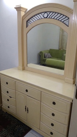 Salmaniya, Furniture, BHD 50,  BHD 45(negotiable), King Size Bed , Mattress, Dressing Table With Cupboard