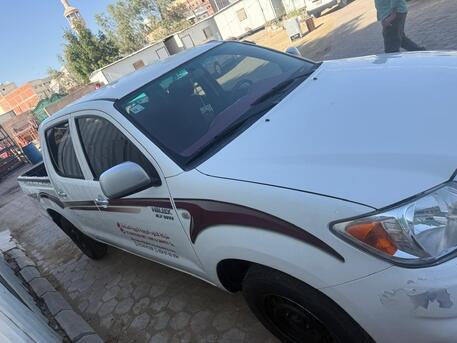 Jeddah, Vehicles, Cars & Trucks , SAR 35000,  Toyota  Hilux,  2010,  Manual,  555948 KM,  Toyota Hilux, , , , For Sale