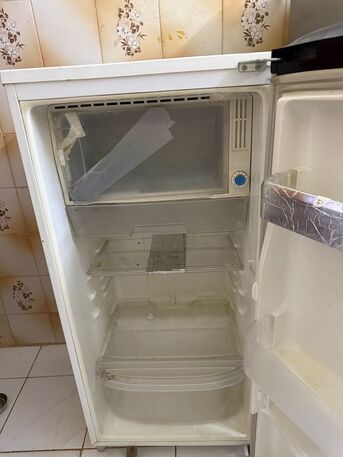 Khobar, Household Items, SAR 400,  Refrigrator165L Samsung Single Door,5 Star Rating| Household Slightly Negotiable