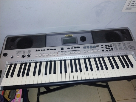 Adliya, Musical Instruments, BHD 90,  KEYBOARD/PIANO YAMAHA PSR-I455