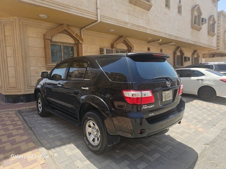 Jubail, Vehicles, Cars & Trucks , SAR 480000,  Toyota Fortuner,  2011,  Automatic,  168 KM,    Lowest Odo