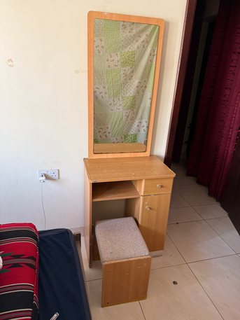 Manama, Furniture, BHD 8,  Makeup Table