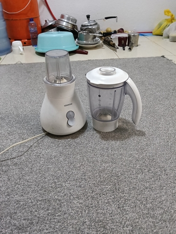 Jubail, Electronics, SAR 275,  Fridge, Sony LCD, Bucket, Pressure Cooker Indian-style, Lunch Box, Griddle(Tawa), Juicer