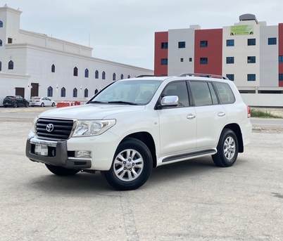 Manama, Vehicles, Cars & Trucks , BHD 7966,  Toyota Land Cruiser,  2009,  Automatic,  320000 KM,  GXR - SINGLE OWNER Call : 33662799