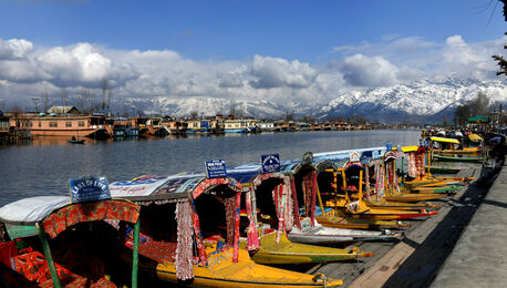 New Delhi, Travel, Srinagar Delights 4 Nights 5 Days Starting From 18000/- Per Person