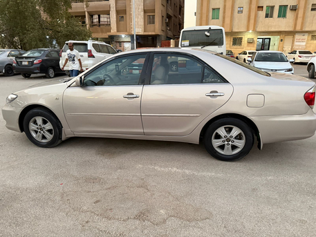 Al Malaz, Vehicles, Cars & Trucks , SAR 11500,  Toyota Camry,  2004,  Manual,  320000 KM,  Selling   Urgently