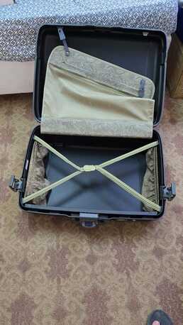 Khobar, Household Items, SAR 55,  Cavalet  Suitcase, Luggage 70 L X 50W X 16 H Hard Case Combination And Key)