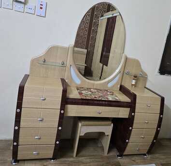 Riyadh, Furniture, SAR 2000,  Slighty Used Bed In Very Good Condition ( Without Mattress)