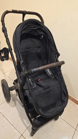 Al Aziziyah, Baby & Kid Stuff, SAR 250,  Teknum 3 In 1 Compacto Travel Stroller - Black