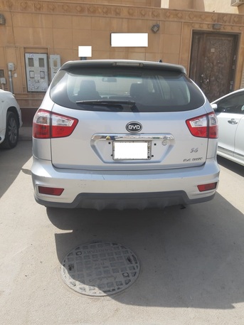 Riyadh, Vehicles, Cars & Trucks , SAR 18500,  BYD S6 SUV,  2015,  Automatic,  139000 KM,