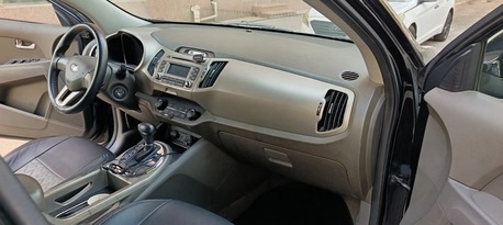 Jeddah, Vehicles, Cars & Trucks , SAR 29000,  Kia Sportage 2015,  2015,  Automatic,  182000 KM,   (SAR 29000)
