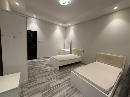 Juffair, Apartments, Flats, Houses & Villas, BHD 300,  2 BR,  Fully Furnished Bright Full 2Bhk Flat For Rent With Ewa