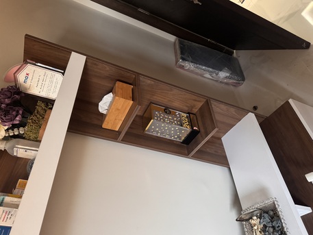 Jeddah, Furniture, SAR 850,  Selling A Modern TV Cabinet / Entertainment Unit In Very Good Condition.