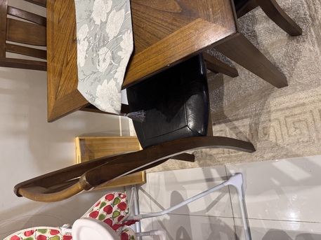 Jeddah, Furniture, SAR 1100,  Selling A Dining Table Set With 6 Chairs In Good Condition.