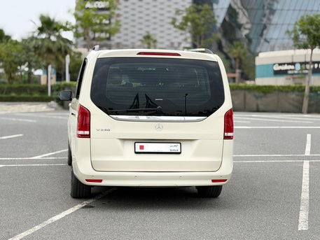Zinj, Vehicles, Cars & Trucks , BHD 16900,  MERCEDES V250,  2021,  Automatic,  33000 KM,  NON ACCIDENT