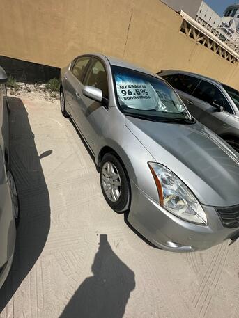 Manama, Vehicles, Cars & Trucks , BHD 1400,  Nissan Altima,  2012,  Automatic,  190000 KM,