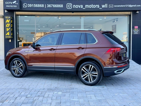 Manama, Vehicles, Cars & Trucks , BHD 9500,  Volkswagen Tiguan,  2022,  Automatic,  30000 KM,   Elegance 2.0 Turbo