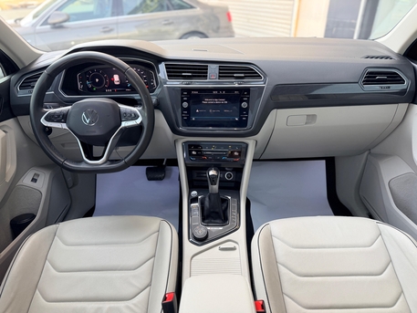 Manama, Vehicles, Cars & Trucks , BHD 9500,  Volkswagen Tiguan,  2022,  Automatic,  30000 KM,   Elegance 2.0 Turbo