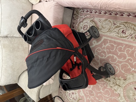 Jeddah, Items Wanted, Baby Stroller + Car Seat Set (Junior &ndash; Centrepoint)