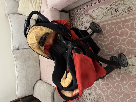 Jeddah, Items Wanted, Baby Stroller + Car Seat Set (Junior &ndash; Centrepoint)
