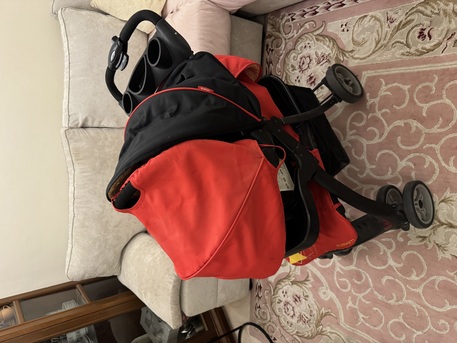 Jeddah, Items Wanted, Baby Stroller + Car Seat Set (Junior &ndash; Centrepoint)