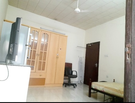 Mahooz, Rooms for Rent, BHD 110/month,  Furnished,  Fully Furnished Room Available For Executive Bachelor Near Tropicana Hotel
