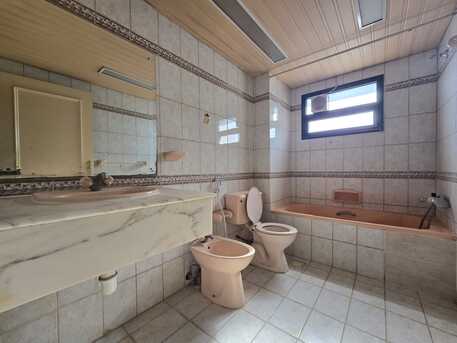 Mahooz, Apartments, Flats, Houses & Villas, BHD 450/month,  Furnished,  2 BR,  Resort-style Luxury Apartment For Rent In Mahooz