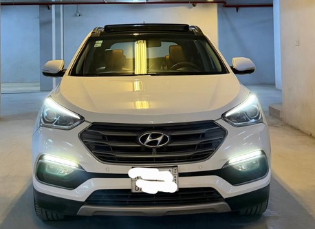 Al Sulaymaniyyah, Vehicles, Cars & Trucks , SAR 55000,  Hyundai Santa Fe,  2017,  Automatic,  168000 KM,  Full Option