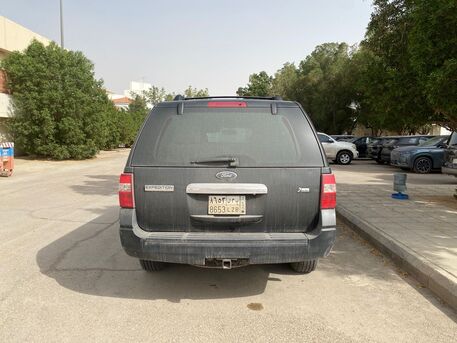 Riyadh, Vehicles, Cars & Trucks , SAR 20000,  Ford Expedition,  2012,  Automatic,  384000 KM,   [Black Edition]